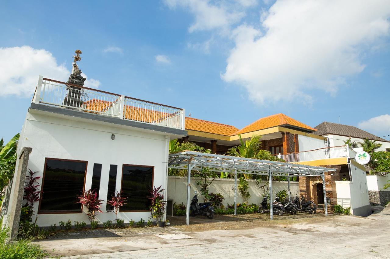 Frangipani House And Spa By Ecommerceloka Canggu  Ngoại thất bức ảnh