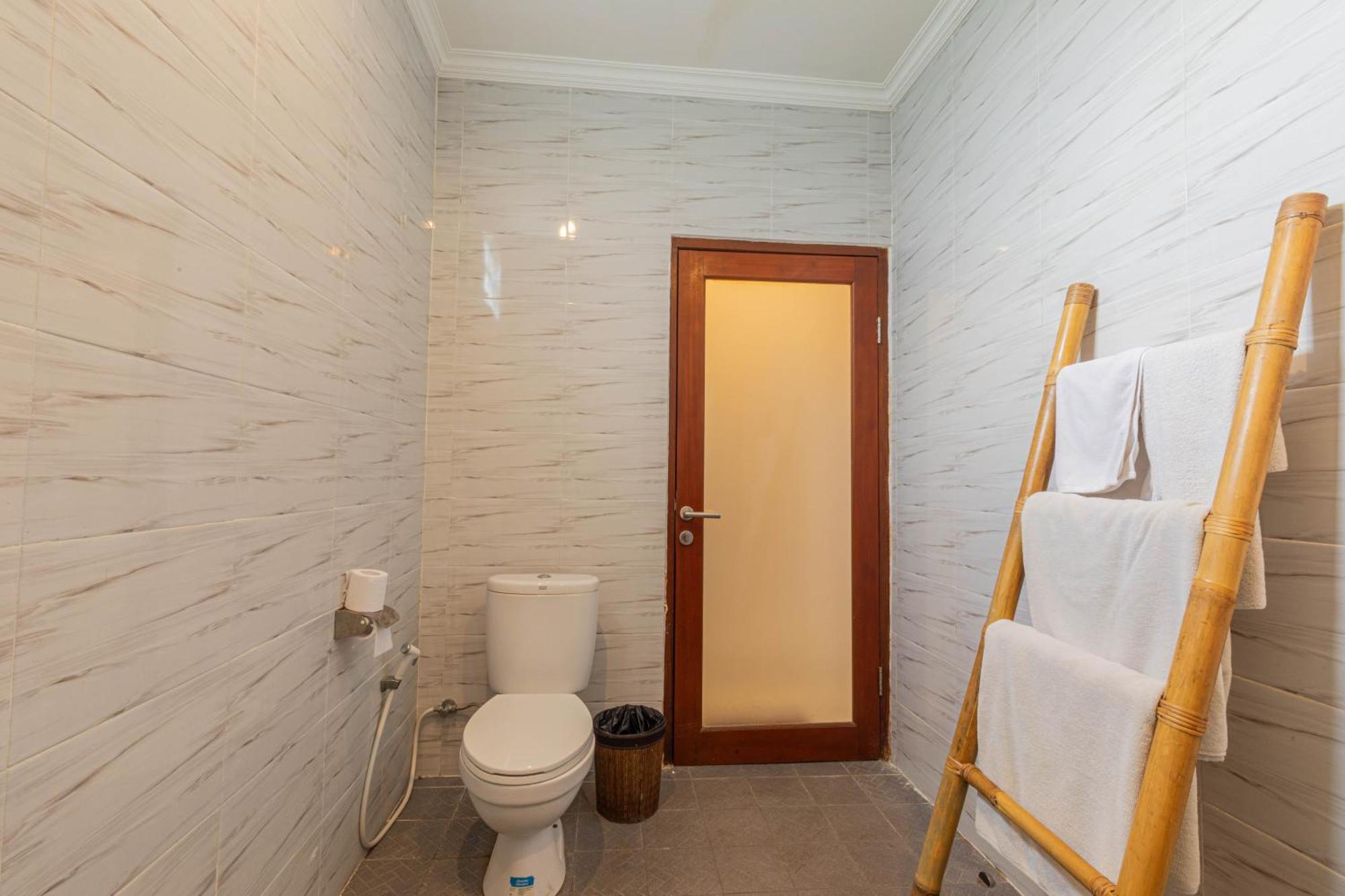 Frangipani House And Spa By Ecommerceloka Canggu  Ngoại thất bức ảnh